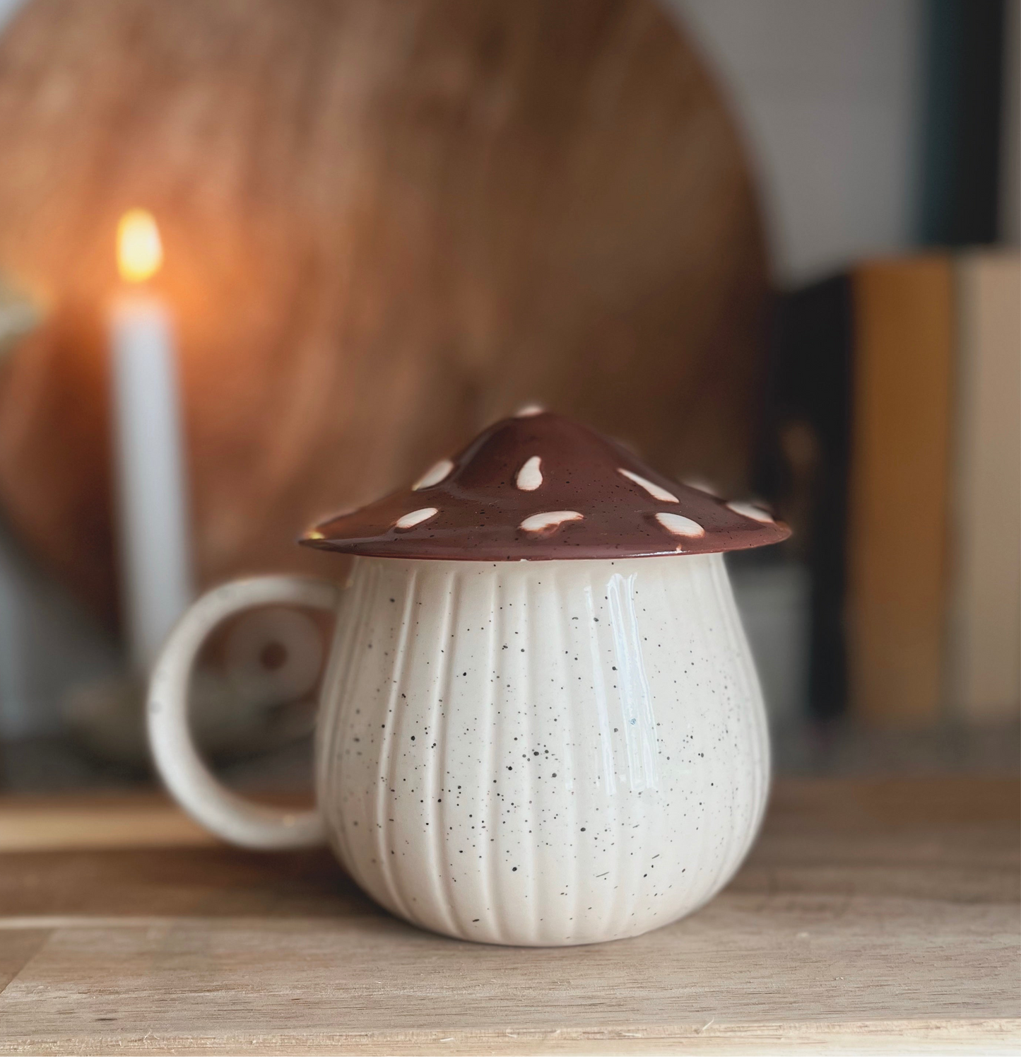 Mushroom Mug with Lid – Cottage Style