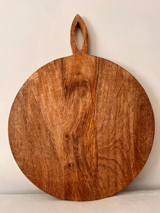 Round Wooden Chopping Board with Carved Handle